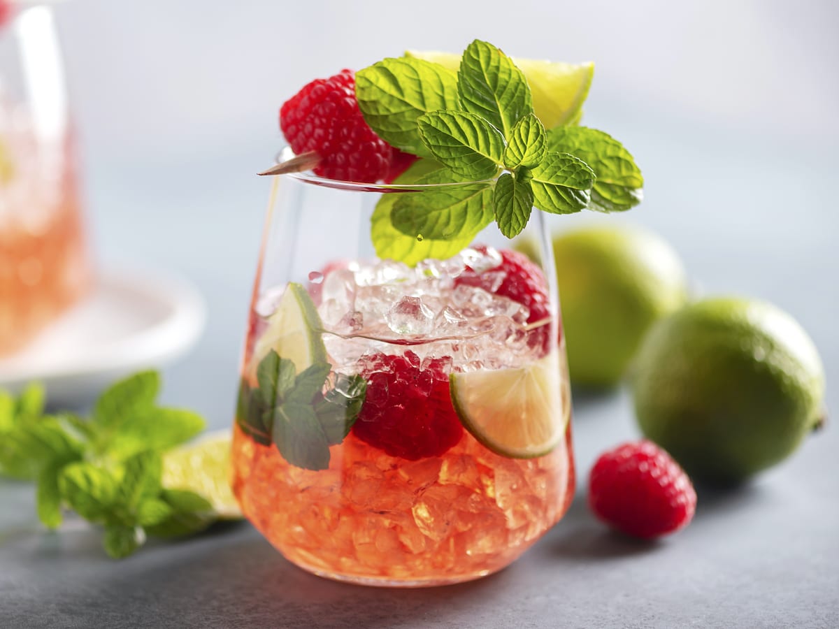 Rum Cocktails - 15+ leckere Cocktails mit Rum 3 Exotischer himbeer-mojito mit minze