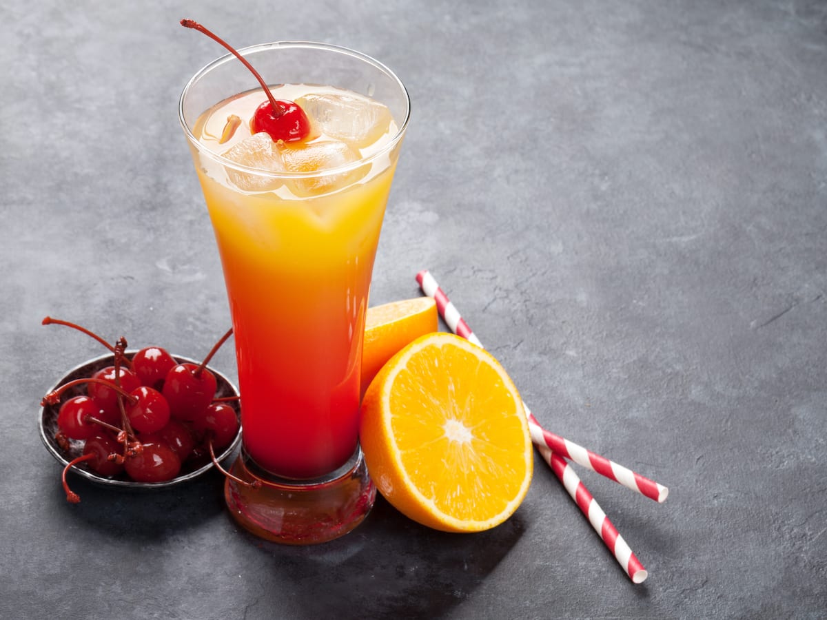 Tequila Sunrise - Party Cocktail mit Sommerfeeling pur 1 Tequila sunrise cocktail
