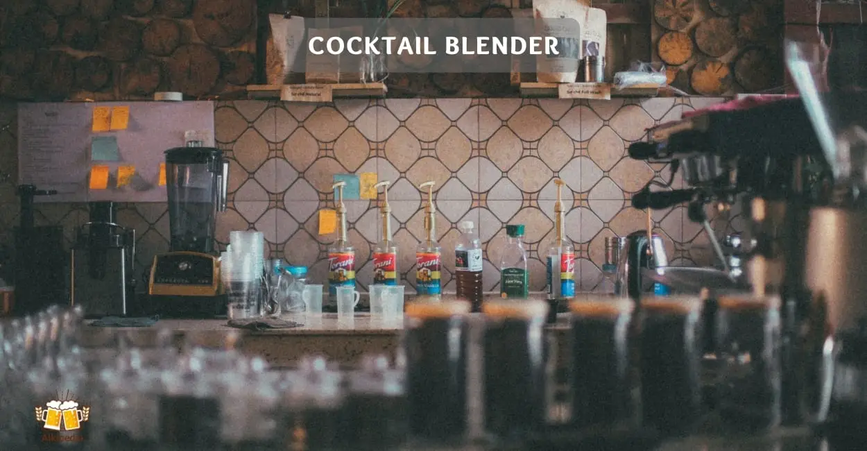 Cocktail blender in der bar