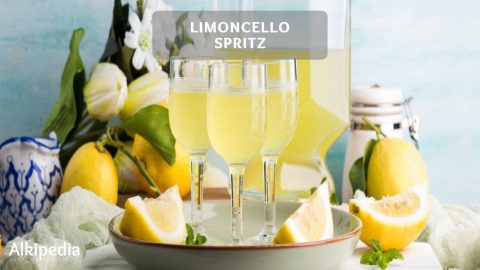 Limoncello Spritz - sommerlicher Spritz mit Zitronenaroma